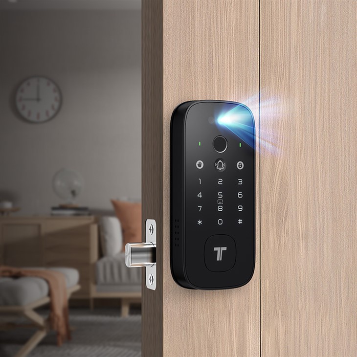 3D raqamli eshik qulfi